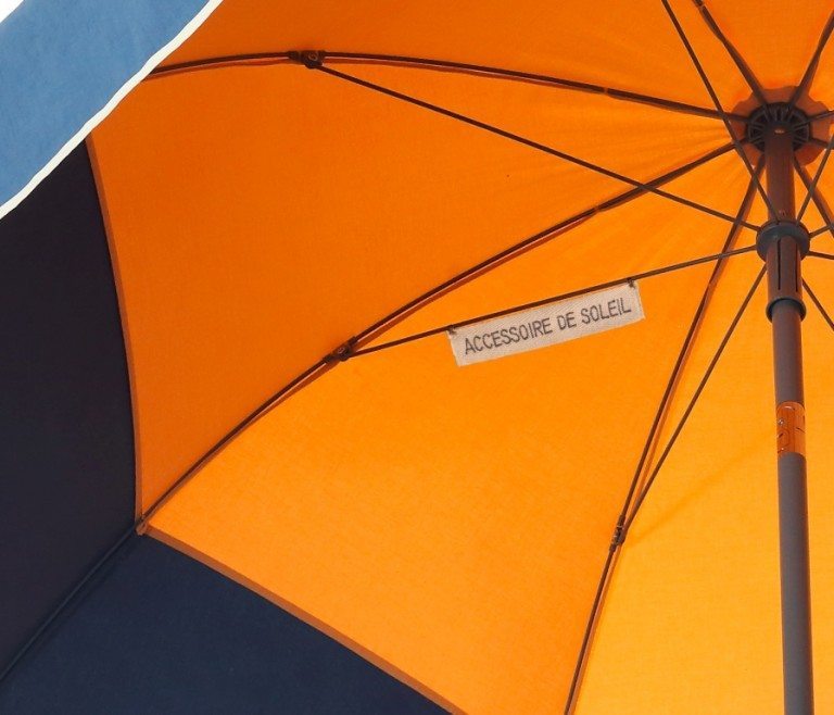 Parasol pas cher Cancun Accessoire de soleil - solide et résistant